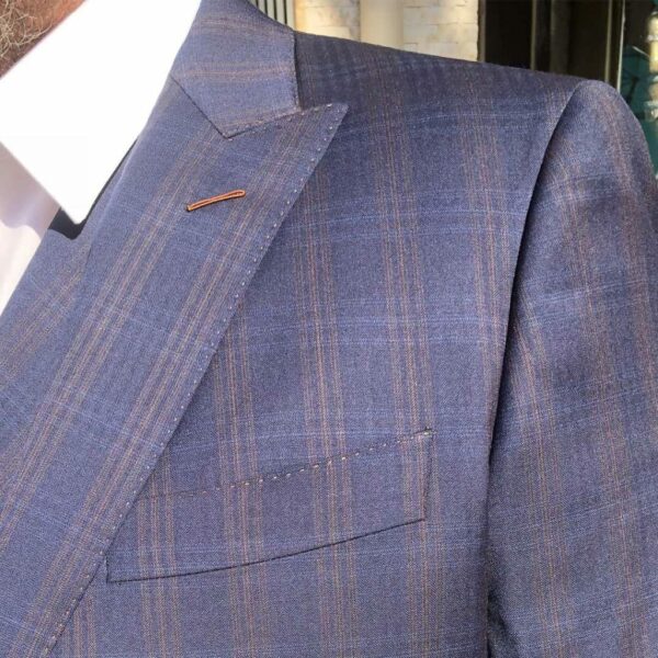 purple suit detail